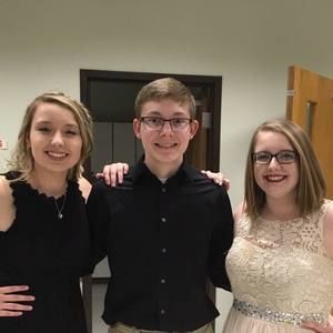 Meet your Posher, Elizabeth